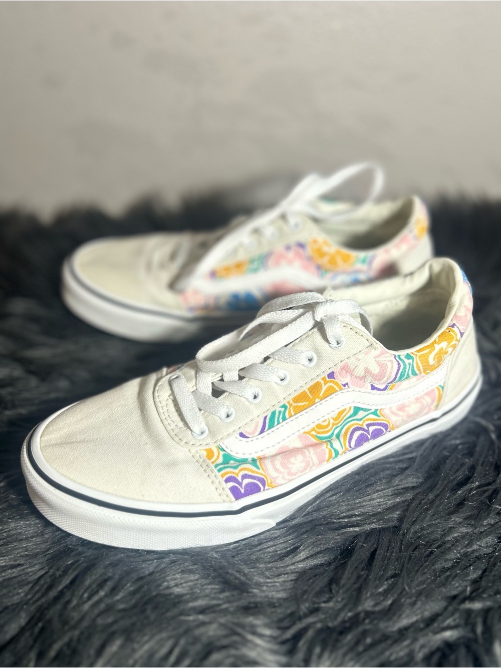 Vans Ward Kids' Sneakers Kids Cream Low-Top Sneakers with Pastel Floral Sz5 - Picture 3 of 9